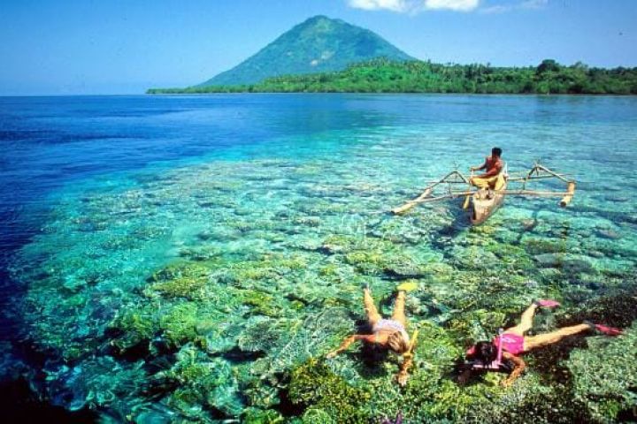 Sulawesi Underwater Exploration